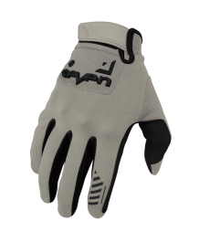 Seven Gloves Endure Avid Sand